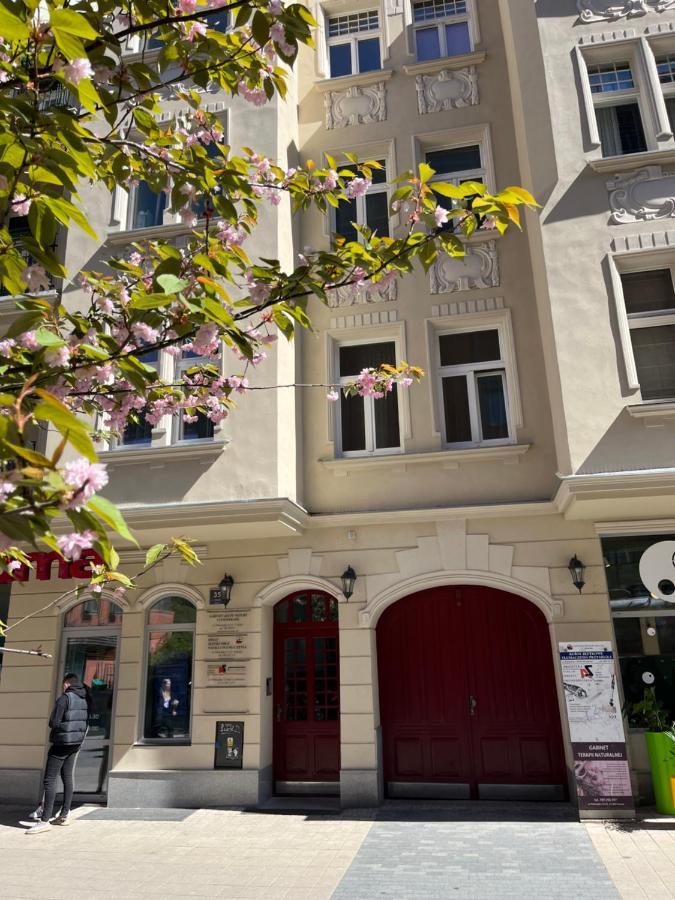 Sloneczny Apartament Centrum Poznania Klimatyzacja Wi-Fi Tv Zmywarka Pralka Piekarnik Kültér fotó